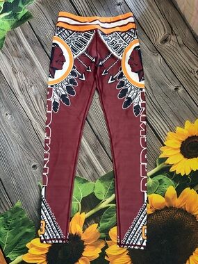 RARE Redskins Leggings